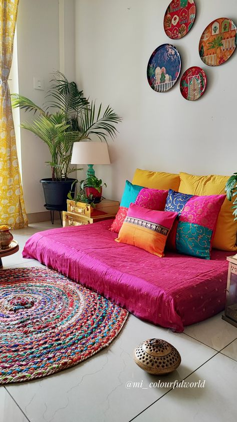 Floor seating
Indian traditional floor seating
Indian decor
Festive season Indian Room, Indian Living Room, Colorful Room Decor, Indian Room Decor, Indian Bedroom Decor, Colourful Living Room Decor, Sewing Room Design, Cute Diy Room Decor, Bed Design Modern