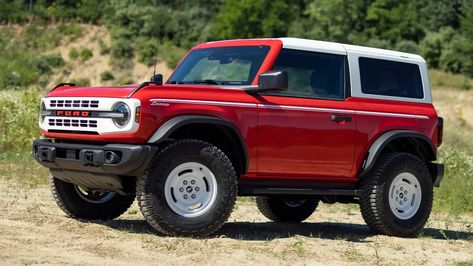 Ford Bronco Heritage, Bronco Heritage, 2023 Bronco, New Bronco, Goodyear Wrangler, Hors Route, Off Road Tires, Bronco Sports, Mid Size Suv