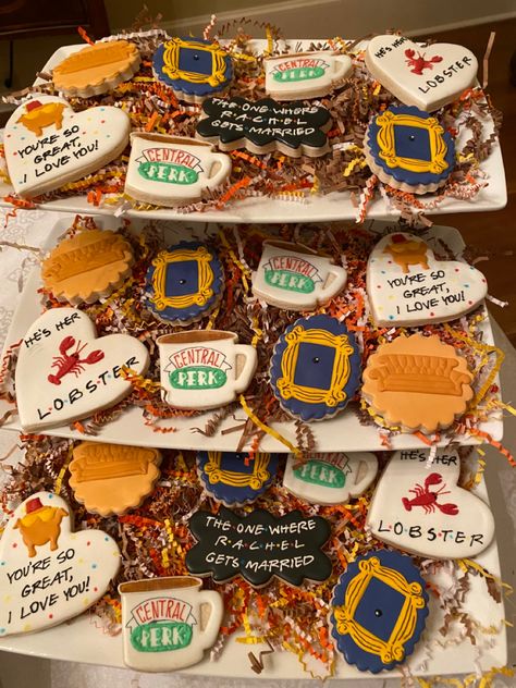 Cookies made for a “Friends” TV show inspired bridal shower - The One Where, She Found Her Lobster, Iconic Yellow Frame, Pivot, Central Perk Friends Themed Graduation Party, She Found Her Lobster, Friends Bridal Shower Theme, Cake Tv Show, Friends Themed Wedding, Themed Graduation Party, Friends Birthday Cake, Yellow Frame, Graduation Party Themes