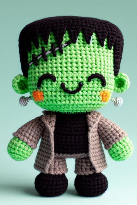 Create a cute Frankenstein crochet amigurumi with this easy-to-follow pattern, perfect for Halloween décor or gifting. Fun details make it an adorable project! Frankenstein Amigurumi Free Pattern, Frankenstein Crochet Pattern Free, Frankenstein Crochet Pattern, Crochet Frankenstein Pattern Free, Frankenstein Halloween Decorations, Frankenstein Crochet, Crochet Frankenstein, Cute Frankenstein, Knitting Quilt