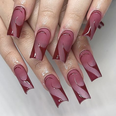 ig: nailsxomari Red Marble Nails, Latest Nail Designs, Red Marble, Burgundy Nails, Marble Nails, Fall Nail, Simple Elegance, Art Designs, Pretty Nails