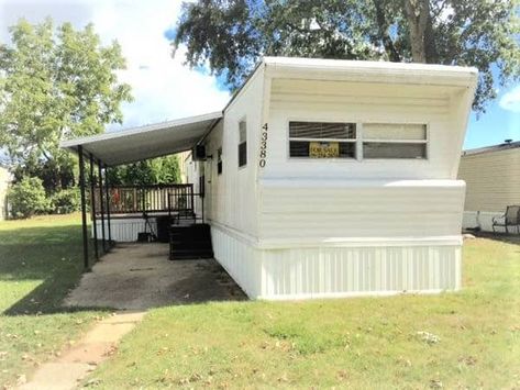 Mid Century Modern Mobile Home, Vintage Mobile Home Remodel, Rosemary Jelly, Cheap Mobile Homes, Moble Homes, Small Mobile Homes, Used Mobile Homes, Modern Mobile Homes, Cheap Tiny House