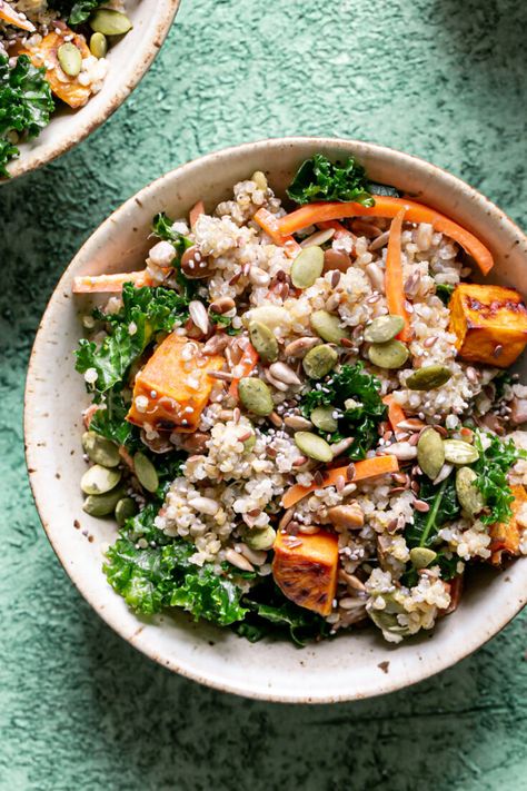 Quinoa Bowls Healthy, Bowls Healthy, Quinoa Bowls, Quinoa Sweet Potato, Canned Lentils, Raw Pumpkin Seeds, Dried Lentils, Shredded Carrots, Yummy Meals