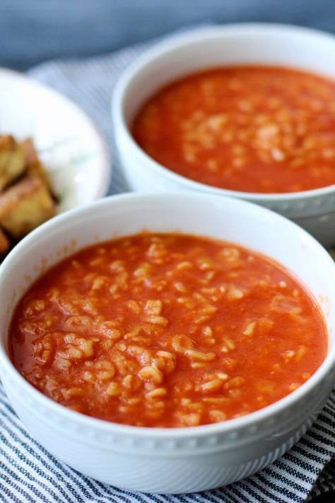 Alphabet soup Cauliflower Cheddar Soup, Cream Of Asparagus Soup, Creamed Asparagus, Easy Toddler Meals, Slow Cooker Pasta, Homemade Soup Recipe, Asparagus Soup, Delicious Soup Recipes, Alphabet Soup