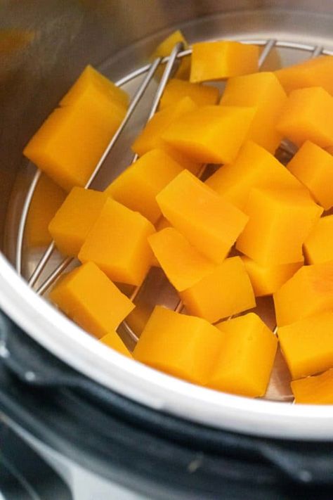 How to Cook Butternut Squash Like a Pro! - Jessica Gavin Squash In Instant Pot, Foodiecrush Recipes, Instant Pot Butternut Squash, Buttercup Squash, Recipe Inspirations, Frozen Butternut Squash, Yellow Squash Recipes, Butternut Squash Cubes, Butternut Squash Puree