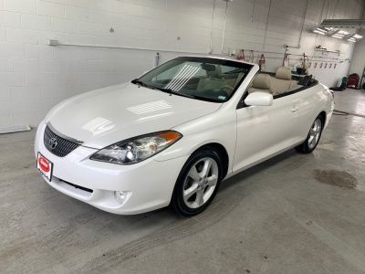 2006 TOYOTA CAMRY SOLARA SLE V6 ** White ** Convertible 2 Doors - $7997 - to view more details go to : https://www.growauto.com/inventory/view/12473894 Toyota Convertible, Toyota Solara Convertible, Dream Car Aesthetic, White Convertible, Toyota Solara, Jeep Jeep, Desired Reality, Car Aesthetic, Cars 3