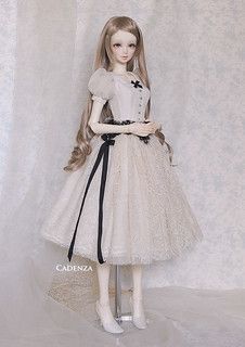 Doll Inspired Outfits, Bjd Outfits, Gaun Abad Pertengahan, Bjd Dolls Girls, Ball Jointed Doll, Kawaii Doll, Fantasy Doll, Doll Outfits, Beautiful Barbie Dolls