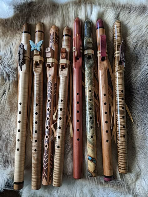 Cottagecore Instruments, Wooden Flute Aesthetic, Fantasy Instrument, Fantasy Flute, Cool Instruments, Bard Instruments, Flute Aesthetic, Recorder Musical Instrument, Pretty Instruments