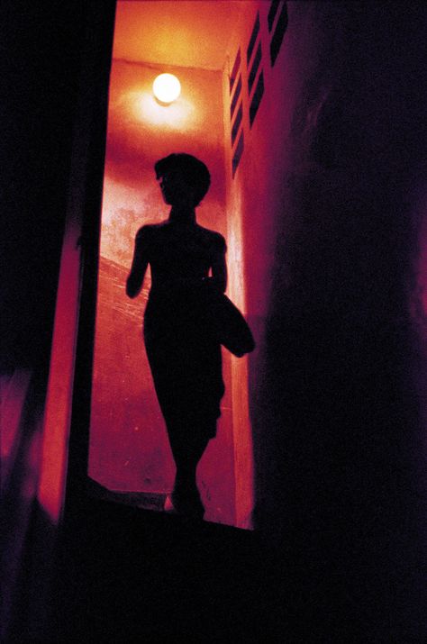 Christopher Doyle, Maggie Cheung, Wong Kar Wai, In The Mood For Love, Mood For Love, Neo Noir, Cinematic Photography, Film Stills, In The Mood