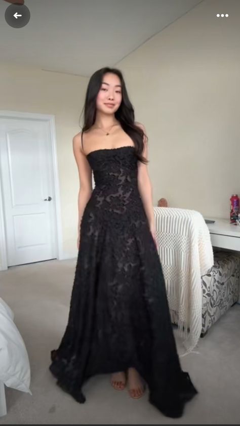 Edgy Prom Dress, Emo Prom Dresses, Alt Prom, Hoco Fits, Grunge Prom, Emo Prom, Black Gowns, Black Dress Long, Prom Dress Inspo