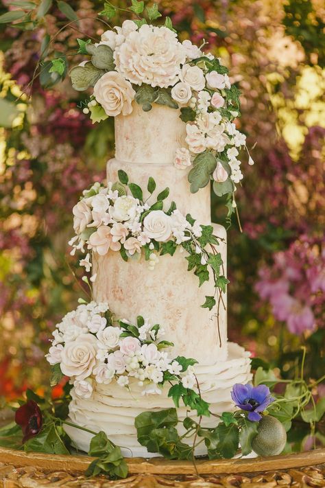 Wedding Theme Ideas Fairytale, Magical Wedding Cake, Enchanted Garden Wedding Cake, Fairytale Wedding Cakes, Wedding Cake Fairytale, White Cake With Flowers, Floral Fairytale Wedding, Fairytale Wedding Cake, Fairytale Cake