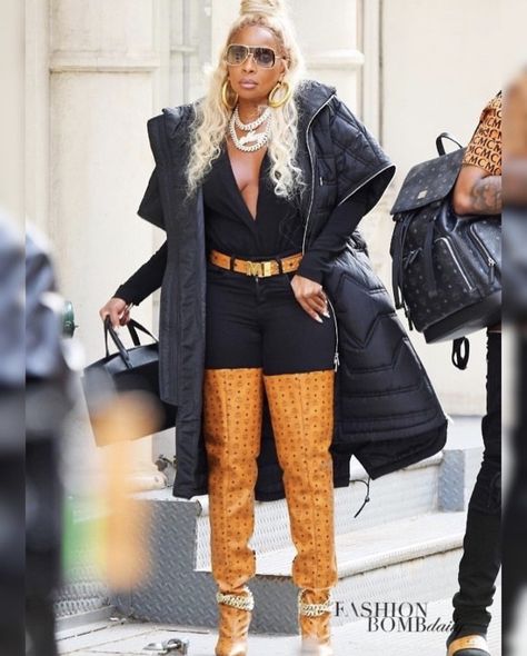 Brown Thigh Boots, Mary J Blige Fashion, Misa Hylton, Cognac Belt, Celebrity Boots, Mary J Blige, Hip Hop And R&b, Mary J, Thigh Boot