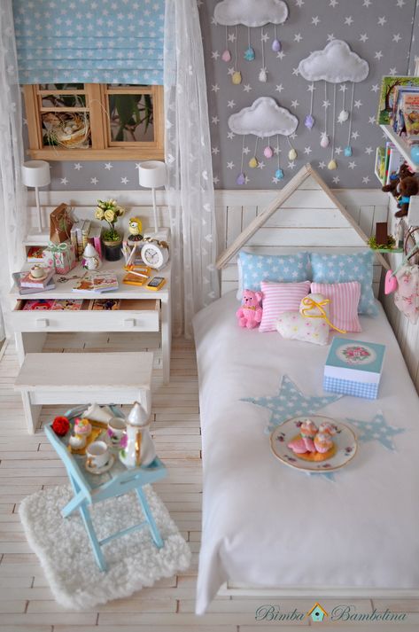 Chelsea Doll, Barbie House, Room Box, Small Business Ideas, Doll Furniture, Cute Dolls, My Profile, House Inspiration, Blythe Dolls