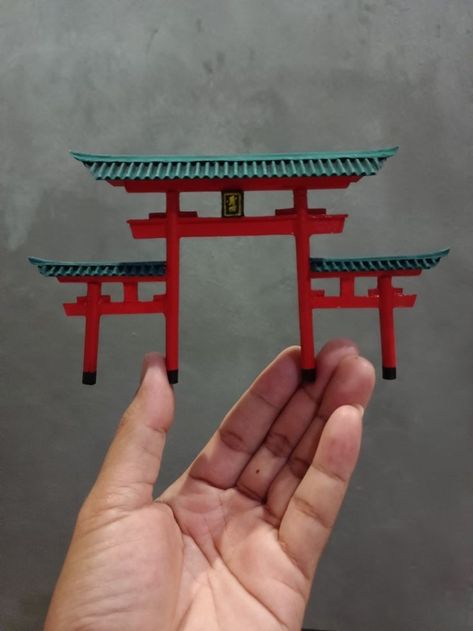 Minecraft Japanese Torii, Room Box Miniatures, Mini Zen Garden, Japanese Pagoda, Girl Face Tattoo, Japanese Style House, Chinese Temple, Torii Gate, Diy Wall Art Decor