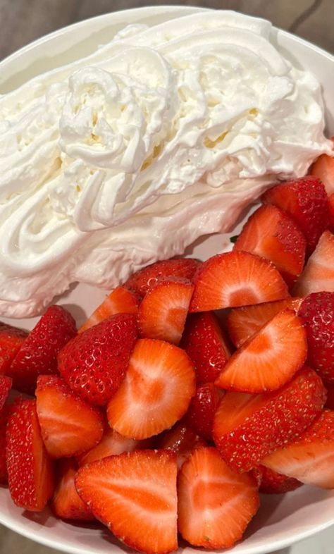 Strawberries & whipped cream Berries With Whipped Cream, Whip Cream And Strawberries, Strawberries And Whipped Cream Aesthetic, Whip Cream Aesthetic, Whipped Cream Aesthetic, Strawberry And Whipped Cream, Fruit And Whipped Cream, Whipped Cream Strawberry, Strawberries Whipped Cream