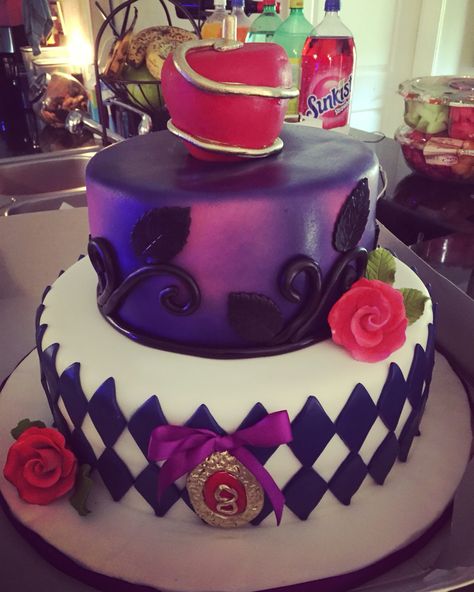 My daughters 8th Birthday Cake. From Jaqki's cakes creations. Rise Of Red Birthday Cake, Rise Of Red Cake, Descendants Red, Disney Descendants Party, Red Birthday Cakes, 8th Birthday Cake, Red Birthday Party, Descendants Party, Red Birthday