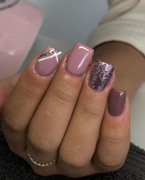 (ad) Ideas for cute nail designs you can rock this summer 2021 Shellac Nails Fall, Short Gel Nails, Short Square Nails, Fall Acrylic Nails, Short Square Acrylic Nails, Short Acrylic, Nail Style, Unique Acrylic Nails, Shellac Nails