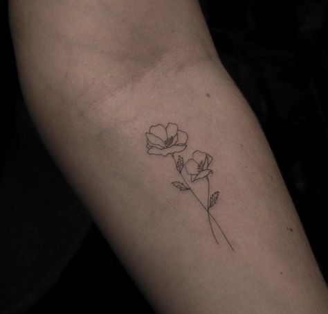 Three Flowers Tattoo Simple, Mother Daughter Poppy Tattoos, Long Stemmed Flower Tattoo, Minimalist Cosmos Flower Tattoo, Minimalist Poppy Tattoo Simple, Morning Glory And Poppy Tattoo, Lily And Poppy Tattoo, Dainty Poppy Flower Tattoo, Fine Line Poppy Flower Tattoo