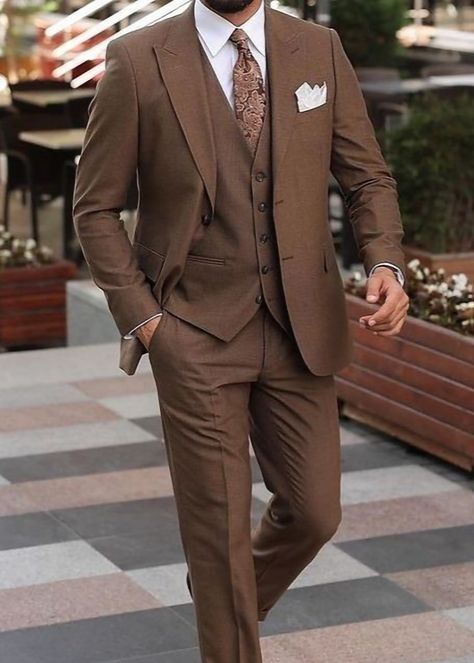 Brown Tux, Wedding Suits Men Blue, Marriage Dress, Black Suit Men, Fashion Suits For Men, Groom Attire, Wedding Suits Men, Well Dressed Men, Black Suits