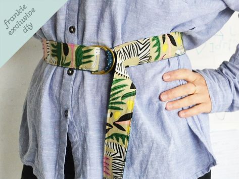 Waist Belt Outfit, Make A Belt, Batik Diy, Belt Diy, Frankie Magazine, Fashion Design Classes, Diy Belts, Sewing Projects Clothes, Waist Belts