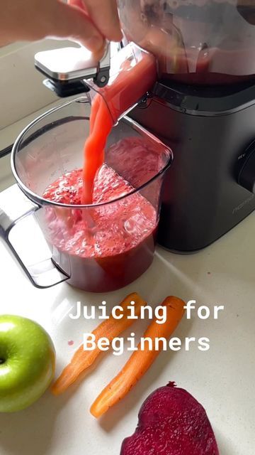 Juicing For Beginners, Abc Juice, Easy Juice Recipes, Healthy Juicer Recipes, Fruit Juice Recipes, Healthy Juice Drinks, Homemade Juice, Smoothie Detox, Juicer Recipes