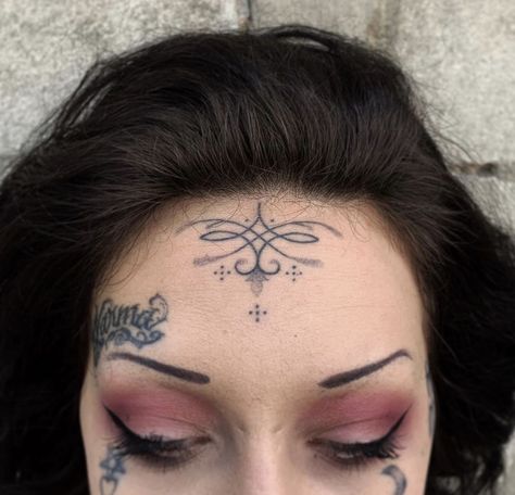 #tattoo #tattoos #inked #tattooart #tattooed #tattooideas #tattoodesign #tattooinspiration #tattoosleeve #tattooflash #inkedgirls #tattooedwomen  #InkLaughs  #TattooFails Forehead Tattoo, Sarah Tattoo, Pointillism Tattoo, Hairline Tattoos, Have A Great Saturday, Face Tats, Face Tattoos For Women, Minimalist Tattoo Ideas, Back Of Neck Tattoo