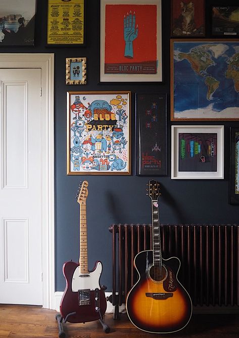 Music Inspired Office Design, Office Guitar Room, Music Room Wall Ideas, Dark Blue Gallery Wall, Masculine Gallery Wall Ideas, Masculine Music Room, Music Game Room, Gallery Wall Masculine, Music Room Gallery Wall