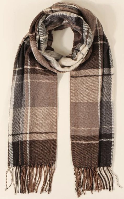 Brown Scarf Aesthetic, Plaid Scarf Aesthetic, Brown Winter Scarf, Crunchy Style, Male Closet, Scarf Aesthetic, Funky Scarves, Fall Scarf, Brown Scarf