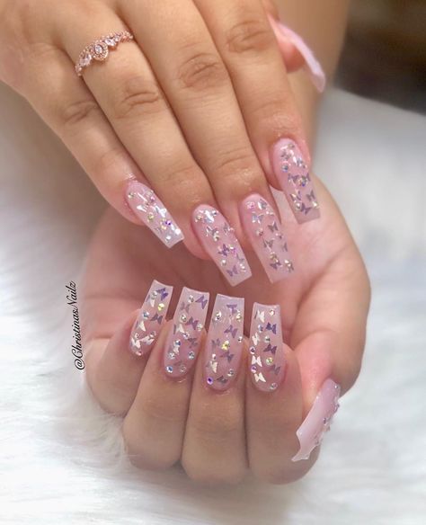 Butterfly season still ain’t over 🦋🦋🦋🦋🦋🦋🦋 . . . . #559nails#559fresnonails#fresnonailsalons#fresnonails#trendynails… Butterfly Nail Designs, Summer Gel Nails, Butterfly Nails, Rose Gold Nails, Color Nails, Fishtail Braid, Acrylic Nails Coffin Short, Butterfly Nail, Pink Acrylic Nails