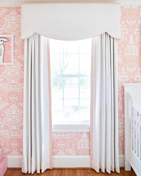 Cornice Boards Window Treatments, Nursery Valance, Nursery Window Treatments, Sophisticated Nursery, Estilo Shabby Chic, Clarence House, Nursery Curtains, Nursery Room Inspiration, Valance Window Treatments