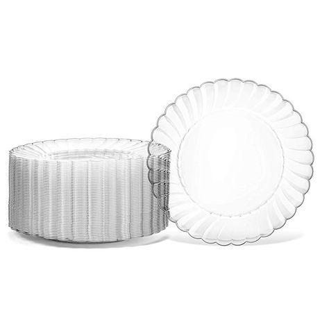 Amazon.com: 100 Premium Hard Clear Plastic Plates Set By Oasis Creations - 6" Clear Round Disposable Plates - Washable and Reusable: Kitchen & Dining Clear Plastic Plates, Plastic Dinnerware Sets, Clear Plates, Plastic Party Cups, Plastic Dinnerware, Wedding Buffet, Wedding Place Settings, Catering Food, Disposable Plates