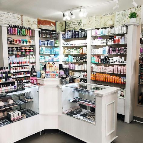 Fancy Store Interior Design, Fancy Shop Interior Design, Cosmetics Shop Design Store Interiors, Small Pharmacy Design Interior, Small Store Design, Store Counter Design, Mobile Shop Design, Shop Counter Design, Fancy Store