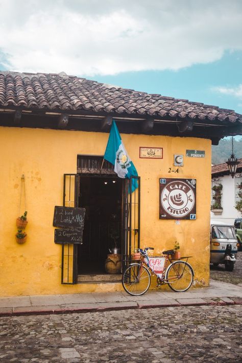 Best cafés in Antigua | El Estudio cafe | coffee shops Guatemala | Latin America travel guides by Cuppa to Copa Travels Latin America Aesthetic, Latin Cafe, Guatemala Culture, Guatemala Coffee, Bhutan Travel, Latin America Travel, Guatemala Travel, Main Menu, Cafe Coffee