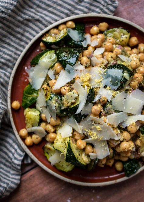 Roasted Zucchini and Chickpea salad - Apron & Whisk Zucchini And Chickpeas, Zucchini Chickpea, Low Calorie Salad, Roasted Zucchini, Roast Zucchini, Quick Salads, Cycle Syncing, Zucchini Salad, Summer Dishes