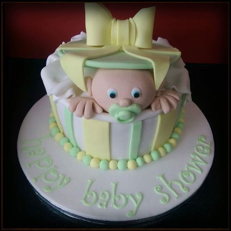 Unisex Baby Shower Cakes, Baby Shower Cakes Neutral, Baby Shower Cake Designs, Baby Shower Cakes For Boys, Baby Boy Baptism, Unisex Baby Shower, No Gender, Baby Birthday Cakes, Shower Cupcakes