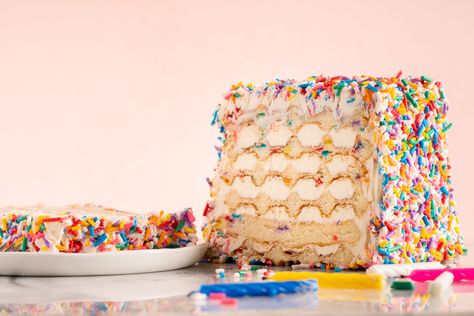 This is a fast, colorful, and easy to deliver birthday cake. In fact, it can be made without cake pans or even an oven—all you need is a waffle iron. Waffle Cake Birthday, Waffle Birthday Cake, Waffle Birthday, Waffles For Dinner, Sugar Free Waffles, Dinner Waffles, Fruit Pies, Waffle Cookies, Waffle Cake