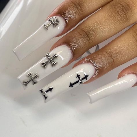 Milky White Nails With Cross, White Nails With Black Cross, White French Tip Nails With Cross Charm, All White Nail Designs, White Nails With Cross Charm, White Emo Nails, Gothic Cross Nails, White Nails Cross, Off White Nails Acrylic