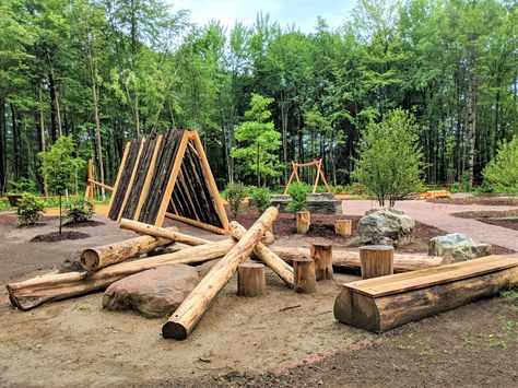 Natural Outdoor Playground, Themed Playground, Nature Playground, Wood Playground, Natural Play Spaces, Kids Tree, Outdoor Play Space, Outdoor Play Spaces, Natural Play