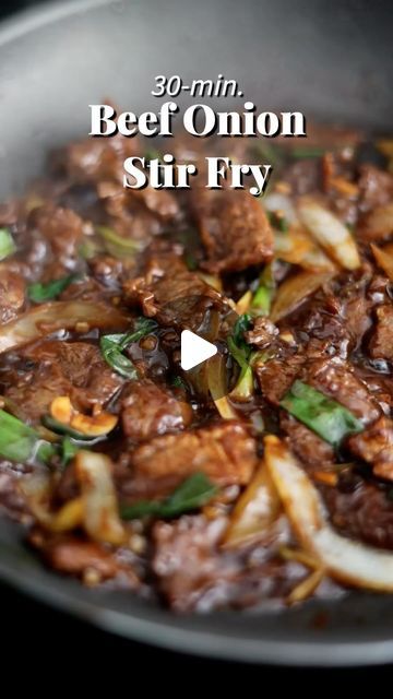 Christie Lai on Instagram: "Beef Onion Stir Fry 📝 Recipe at www.christieathome.com (link in my profile). Then search for the dish and click ‘Jump to Recipe’! 

Juicy tender strips of beef stir fried with sweet onions in a light savory brown sauce. A Chinese recipe ready in 30 minutes. Perfect as a main dish for dinner, lunch or meal prep if you pair this main with some steamed rice and your favourite veggies!

#recipe #beef #stirfry #beefstirfry #easyrecipes #dinner #chinesefood #asianfood" Stir Fried Steak Recipes, Stir Fry Beef Recipes, Beef Strips Recipes, Stirfry Beef, Beef Fried Rice Recipe, Stir Fried Beef, Korean Dinner, Cabbage Recipes Healthy, Ramen Recipes Easy