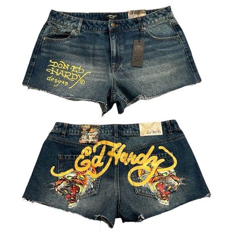 Ed Hardy Women's Duel Tiger Gold Cut Off Jean Shorts Size Large Nwt Not Vintage!! #Edhardyshorts #Mcbling #Mallgoth #Vintageedhardy #Y2kedhardy Make A Statement With These Ed Hardy Women's Duel Tiger Gold Cut Off Jean Shorts In Size Large. The Shorts Feature A Unique Animal Print Pattern And Are Made Of 100% Cotton Denim Fabric With A High Rise Of Greater Than 10.5 Inches. Perfect For Any Occasion, Whether It's For Travel, Activewear, Party/Cocktail, Casual, Formal, Or Workwear, These Shorts Wil Ed Hardy Shorts, Cocktail Casual, Cut Off Jean Shorts, Animal Print Pattern, Concert Outfits, Animal Prints Pattern, Cut Off Jeans, Mall Goth, Unique Animals