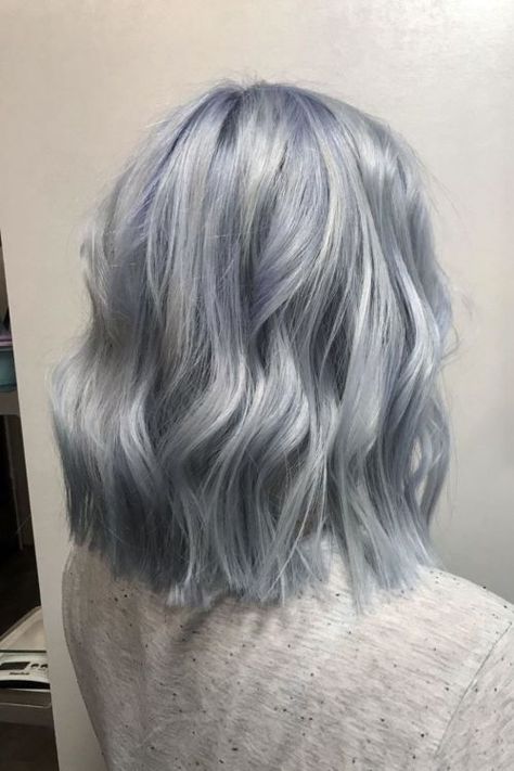 Silver Blue Hair, Blue Grey Hair, Black And Grey Hair, Black Hair Wigs, Ash Blonde Balayage, Silver Hair Color, Dye Ideas, Hair Color Pastel, Platinum Hair