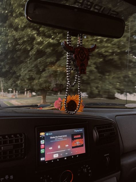 #tylerchilders #navajo #freshie #flowers #truck #driving #music #aesthetic #country #countrymusic #shakethefrost Country Car Aesthetic, Inside Truck Aesthetic, Country Truck Accessories, Western Truck Decor, Western Car Interior, Truck Decorations Interior, Western Truck Accessories, Truck Essentials, Western Car Decor