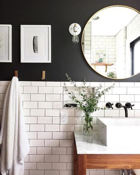 Black grout to match a painted black wall in a farmhouse bathroom Bathroom Renovation Diy, Black Accent Walls, Bad Inspiration, Classic Bathroom, Trendy Bathroom, Wood Bathroom, Bath Room, Bathroom Remodeling, Bathroom Colors