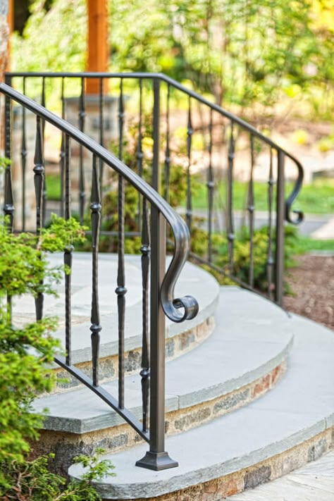 Front Step Railing, Railing Ideas Outdoor, Front Step Railing Ideas, Front Door Pots, Step Railing Outdoor, Porch Step Railing, Wrought Iron Railing Exterior, Wrought Iron Porch Railings, Iron Railings Outdoor