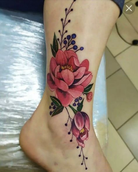 Foot Tattoo Ideas Female, Female Foot Tattoos, Tattoo Ideas Female Foot, Tattoo Pierna Mujer, Foot Tattoo Ideas, Foot Tattoo Designs, Abs Tattoo, Rose Tattoo On Ankle, Tattoos Foot