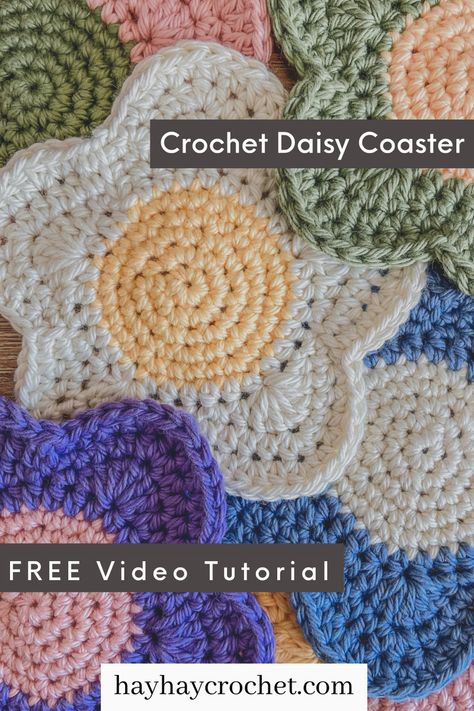 Crochet Daisy Coasters Free Pattern, Easy Coaster Crochet Pattern Free, Crochet Flower Dishcloth Pattern Free, Coaster Flower Crochet, Crochet Daisy Coaster, Flower Crochet Coasters, Crochet 2d Flower, Flower Coaster Crochet Pattern Free, Crochet Flower Coasters Free Pattern