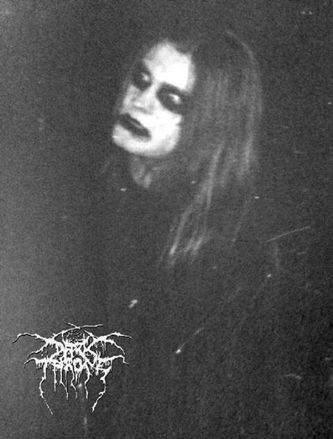 Nocturno Culto из Darkthrone Mayhem Black Metal, Black Metal Art, Extreme Metal, Heavy Metal Music, Thrash Metal, Dark Photography, Metal Music, Kurt Cobain, Metal Bands