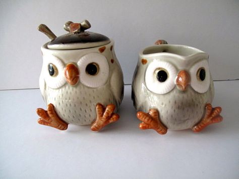 Owl Pinch Pot Clay, Owl Pinch Pot, Owl Pottery Painting Ideas, Owl Ceramic Pottery, Ceramic Owls Pottery, Owl Pottery, Clay Projects For Kids, Ceramic Pinch Pots, Owl Kitchen