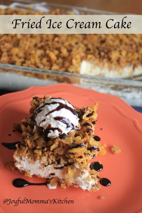 Fried Ice Cream Cake is the perfect summer dessert for a crowd or a birthday. So yummy and a total treat! Get the Recipe NOW, your kids will thank you :) Fried Ice Cream Cake, Fried Ice Cream Dessert, Dessert For A Crowd, Dessert Halloween, Dessert Oreo, Desserts Keto, Fried Ice Cream, Desserts Vegan, Deep Fry