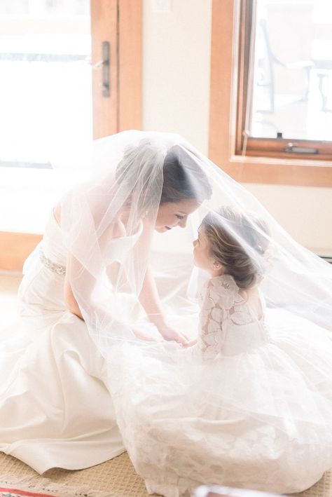 Bride And Daughter, Bride And Flower Girl, Unique Flower Girl Dresses, Money Wedding, Breckenridge Wedding, Creative Wedding Photo, Wedding Picture Poses, Wedding Photo Ideas, Beautiful Wedding Photos